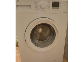 Lave linge Beko, comme neuf.